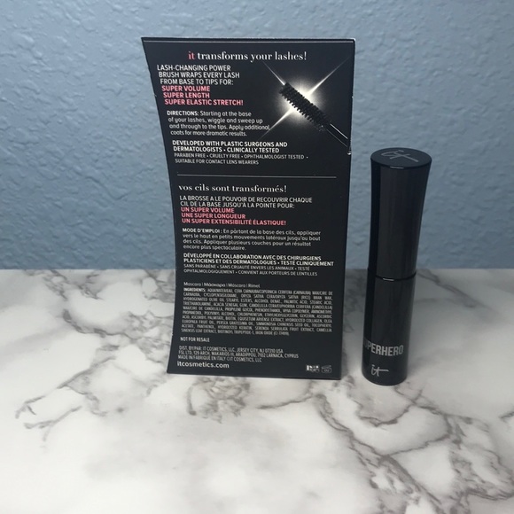 It Cosmetics Superhero Volumizing Mascara - Picture 3 of 4